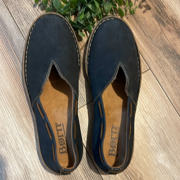 Born Naya Nubuck Leather Slip On Loafer Shoe Navy Blue Sz 10 Like New - Picture 6 of 9